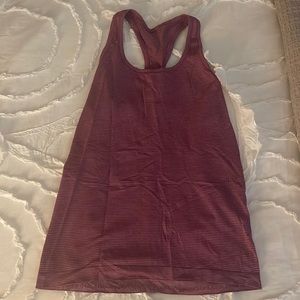 Lululemon size 8 tank top